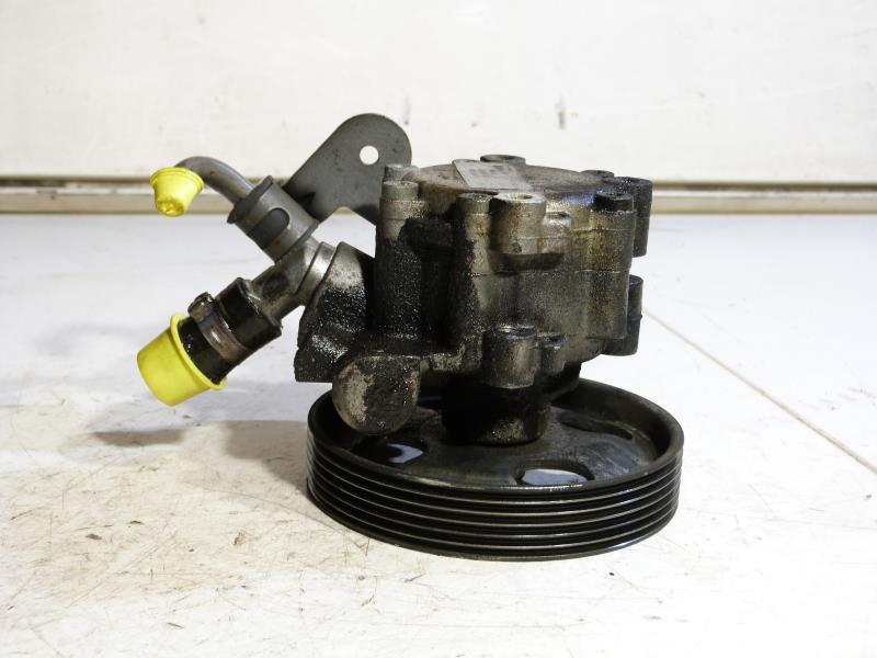 Pompe de direction PEUGEOT 407 PHASE 1 Diesel - 1