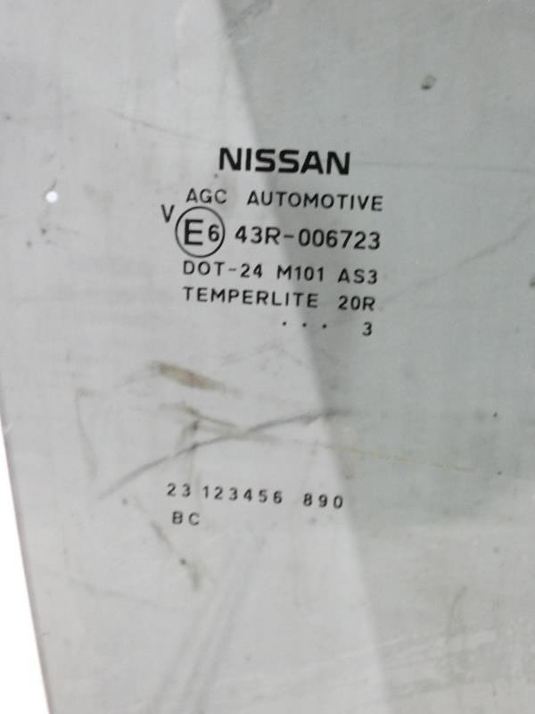 Vetro posteriore destro NISSAN JUKE 1 PHASE 1 Diésel - 1