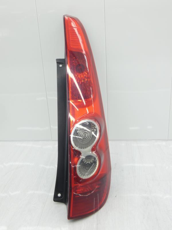 Fanale posteriore principale destro (luci) FORD FIESTA 5 PHASE 1 Diésel - 1