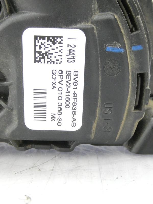 Pedale acceleratore FORD FOCUS 3 PHASE 1 BREAK Diésel - 1