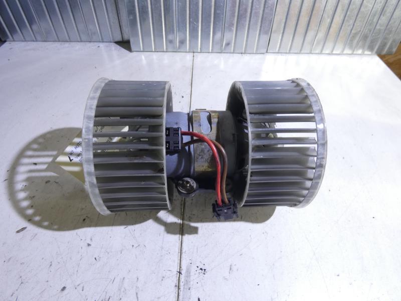 Ventilateur chauffage BMW SERIE 3 E46 CABRIO PHASE 2 Essence - 1
