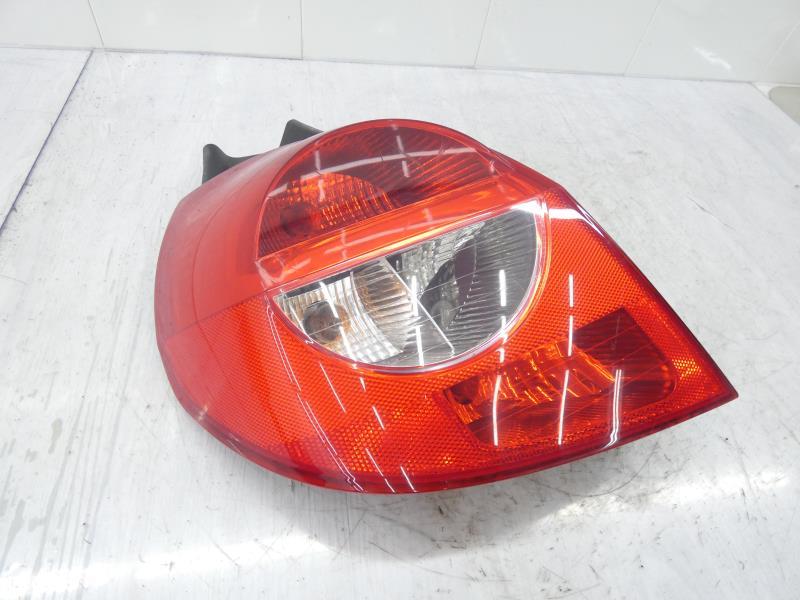 Fanale posteriore principale sinistro (luci) RENAULT CLIO 3 PHASE 1 Diésel - 1