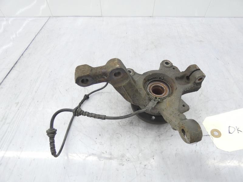 Fusee avant gauche RENAULT CLIO 3 PHASE 1 Diesel - 1