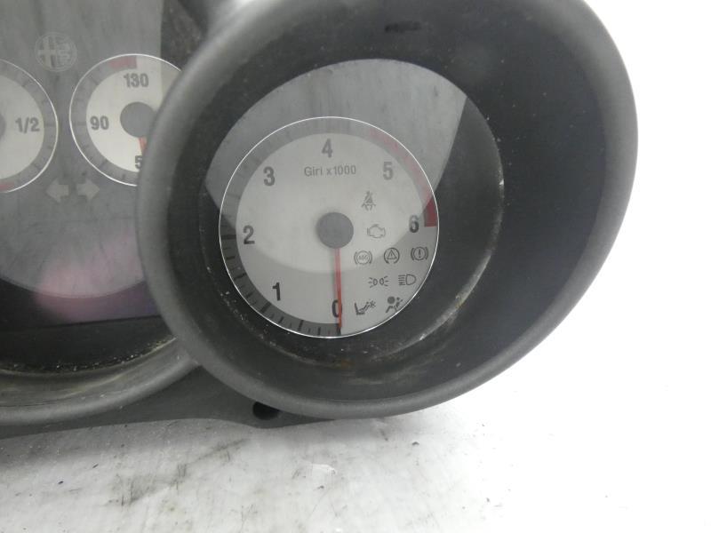 Compteur ALFA ROMEO GT COUPE Diesel - 1