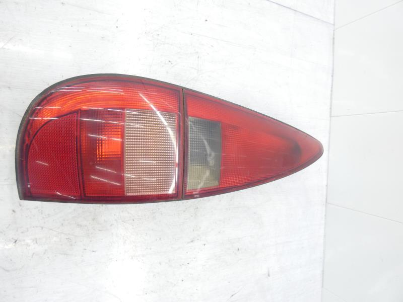 Fanale posteriore principale sinistro (luci) RENAULT LAGUNA 1 PHASE 2 BREAK Diésel - 1