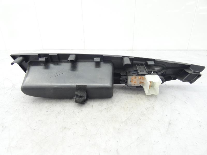 Interruttore lavacristalli anteriore destro NISSAN QASHQAI 2 PHASE 1 Diésel - 1