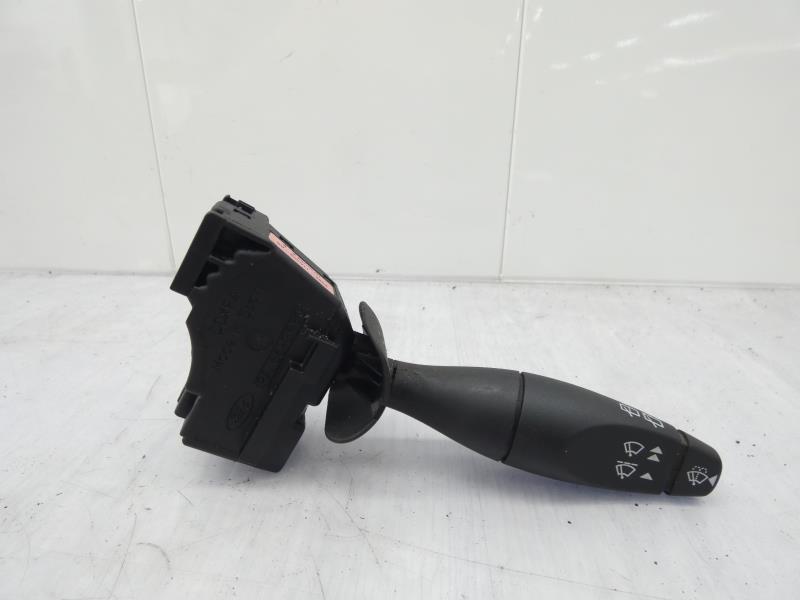 Devio tergicristalli FORD FIESTA 5 PHASE 1 Gasolina - 1