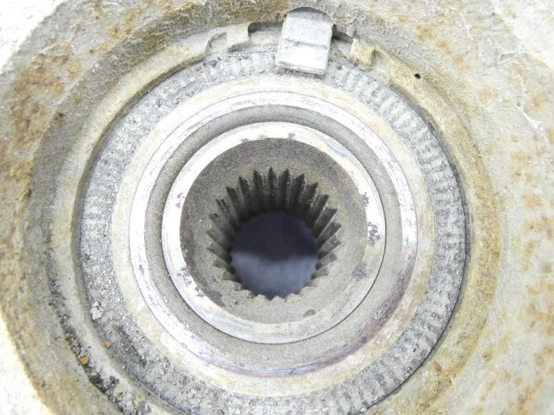 Fusee avant gauche DACIA DUSTER 1 PHASE 1 Diesel - 1