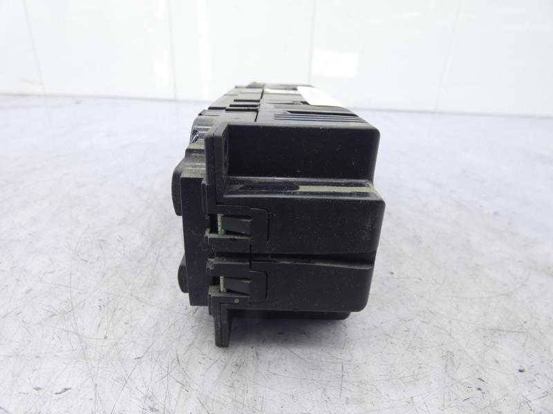 Commande chauffage VOLKSWAGEN PASSAT 4 PHASE 2 BREAK Diesel - 1