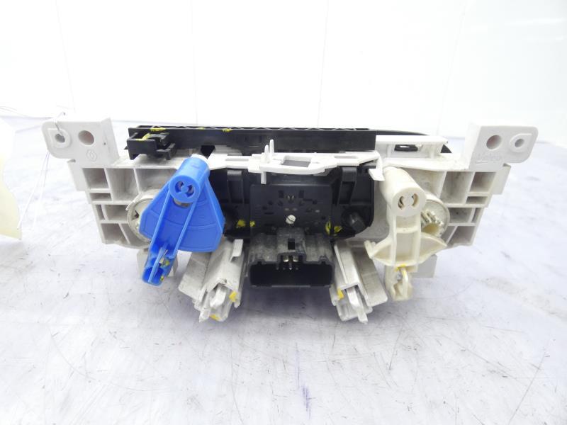 Commande chauffage DACIA SANDERO 1 Diesel - 1