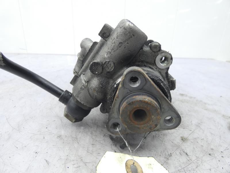 Pompe de direction AUDI A6 2 AVANT PHASE 1 BREAK Diesel - 1