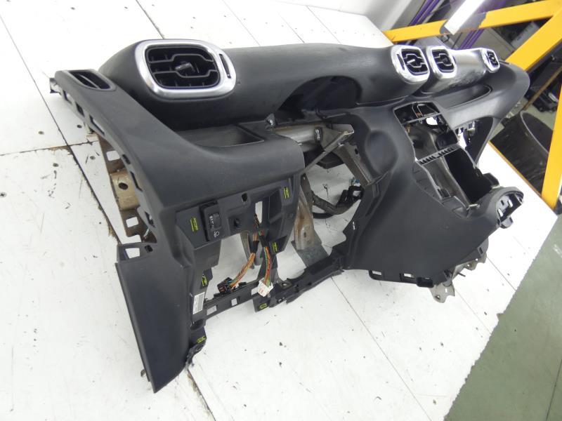 Tableau de bord CITROEN C3 PICASSO PHASE 1 Diesel - 1