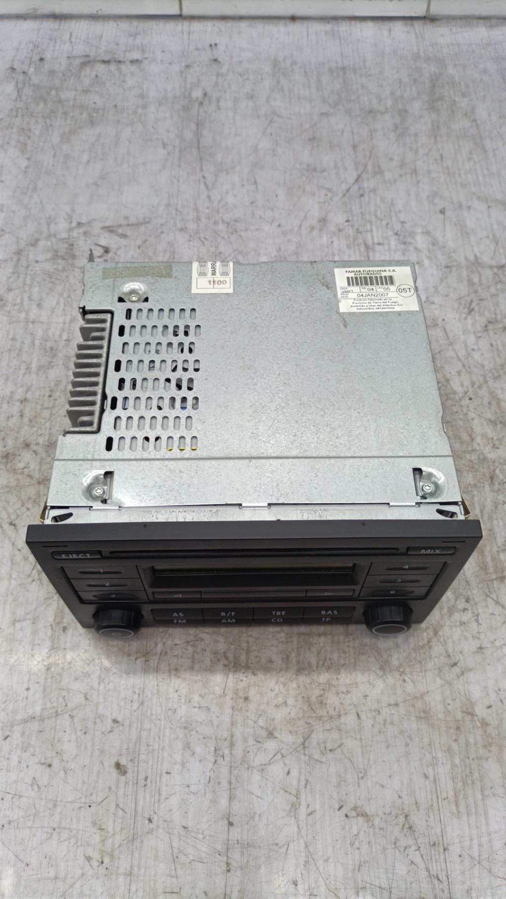 Autoradio originale VOLKSWAGEN POLO 4 PHASE 2 Diésel - 1