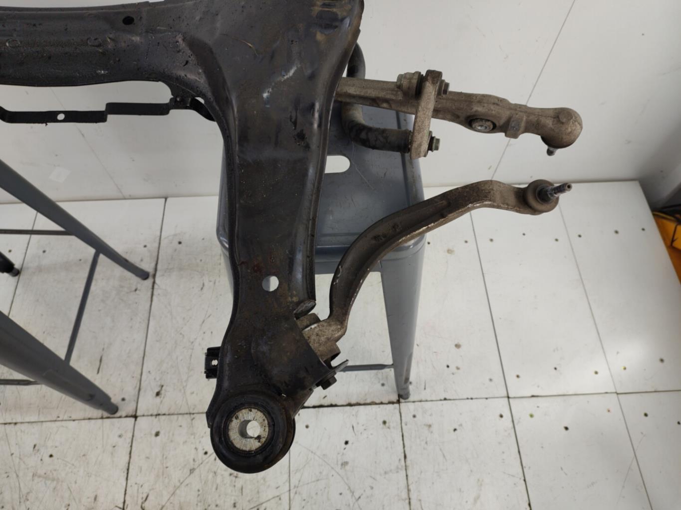 Culla motore anteriore AUDI A4 2 AVANT PHASE 2 BREAK Diésel - 1
