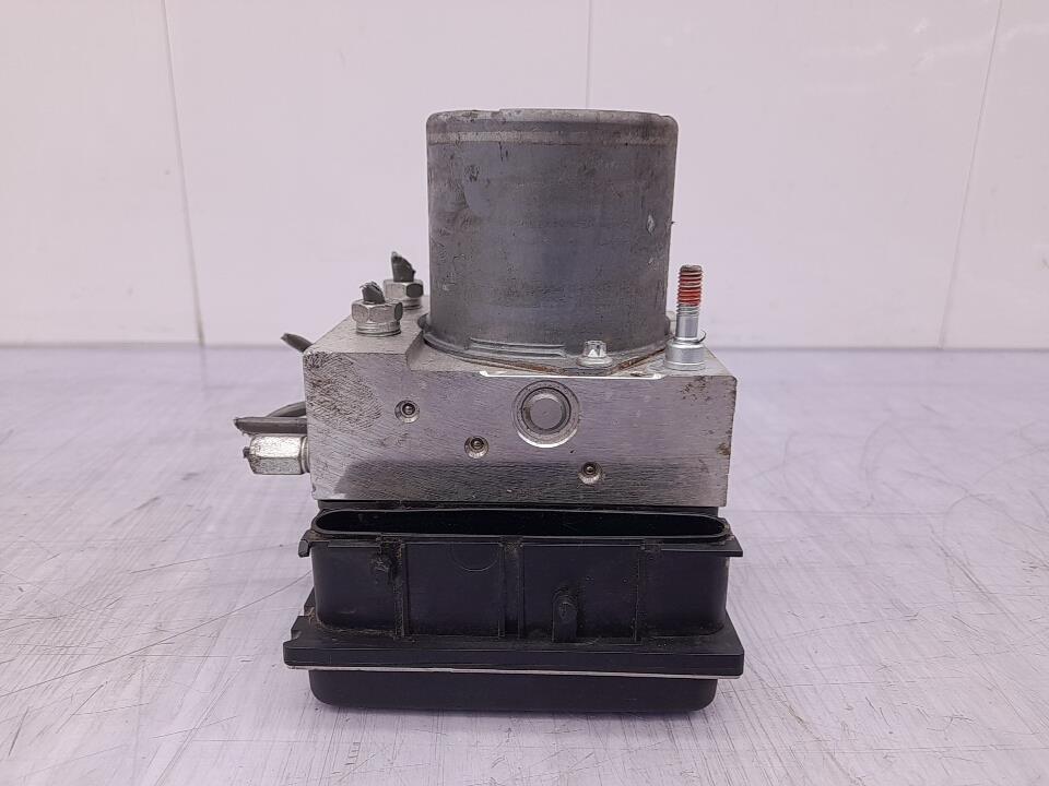 Blocco ABS (antibloccaggio freni) TOYOTA VERSO PHASE 1 Diésel - 1