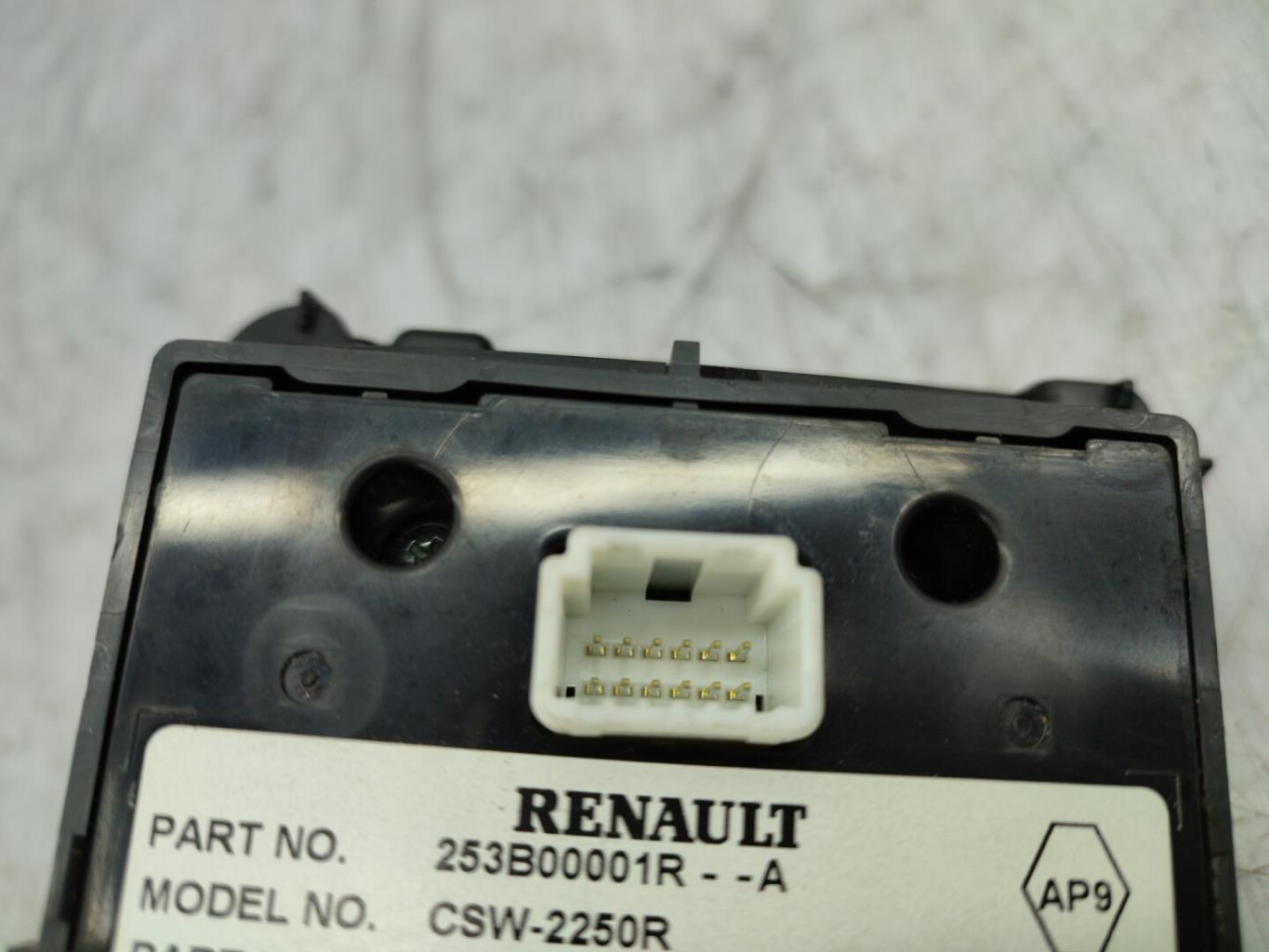 Commande GPS RENAULT LAGUNA 3 PHASE 1 Diesel - 1