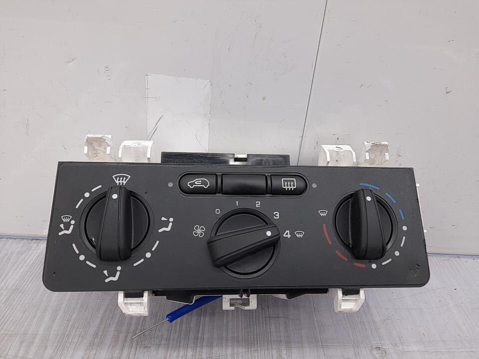 Commande chauffage CITROEN C2 PHASE 1 Diesel - 1
