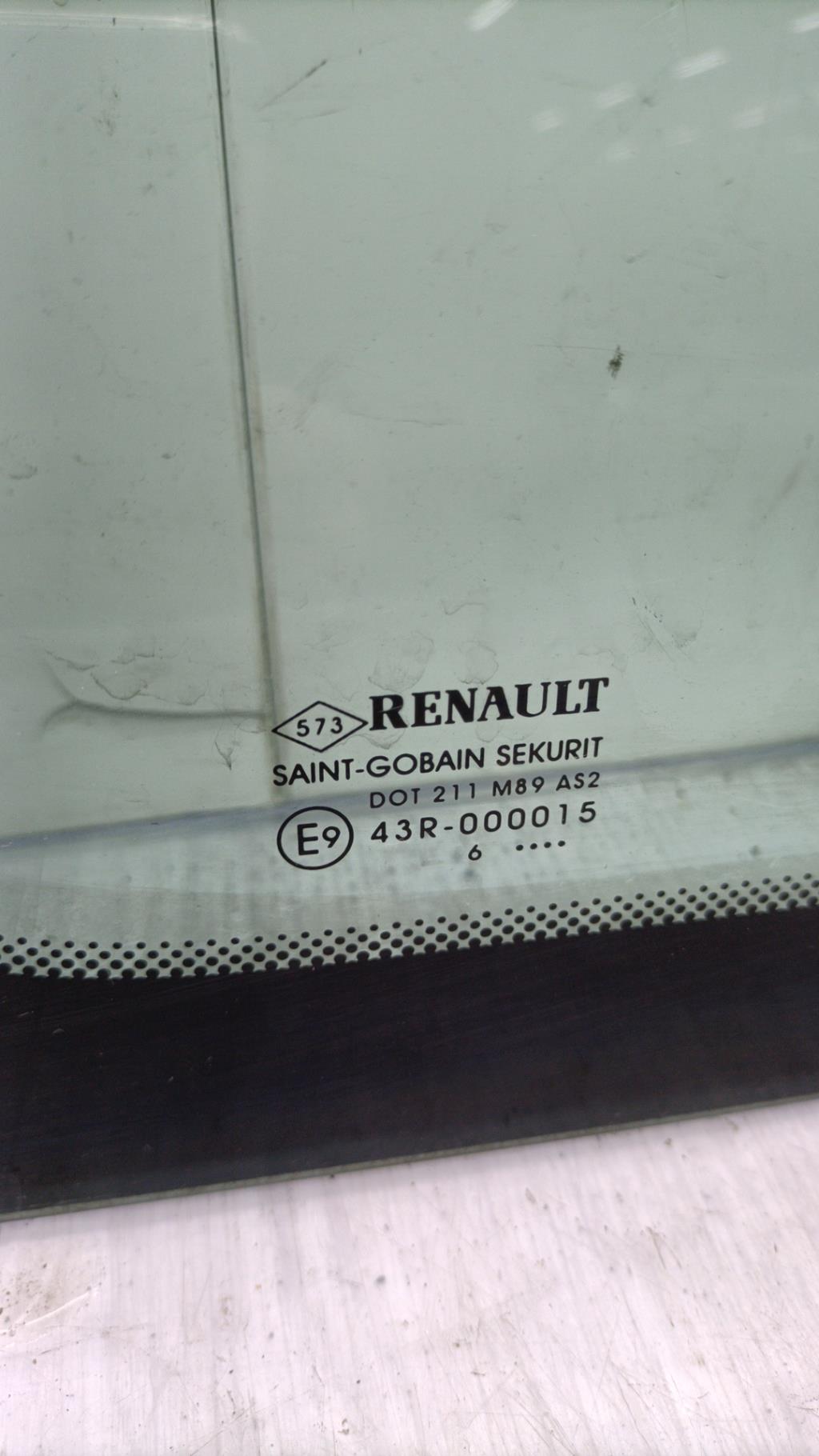 Custode arriere gauche RENAULT MEGANE 2 PHASE 1 BREAK Diesel - 1