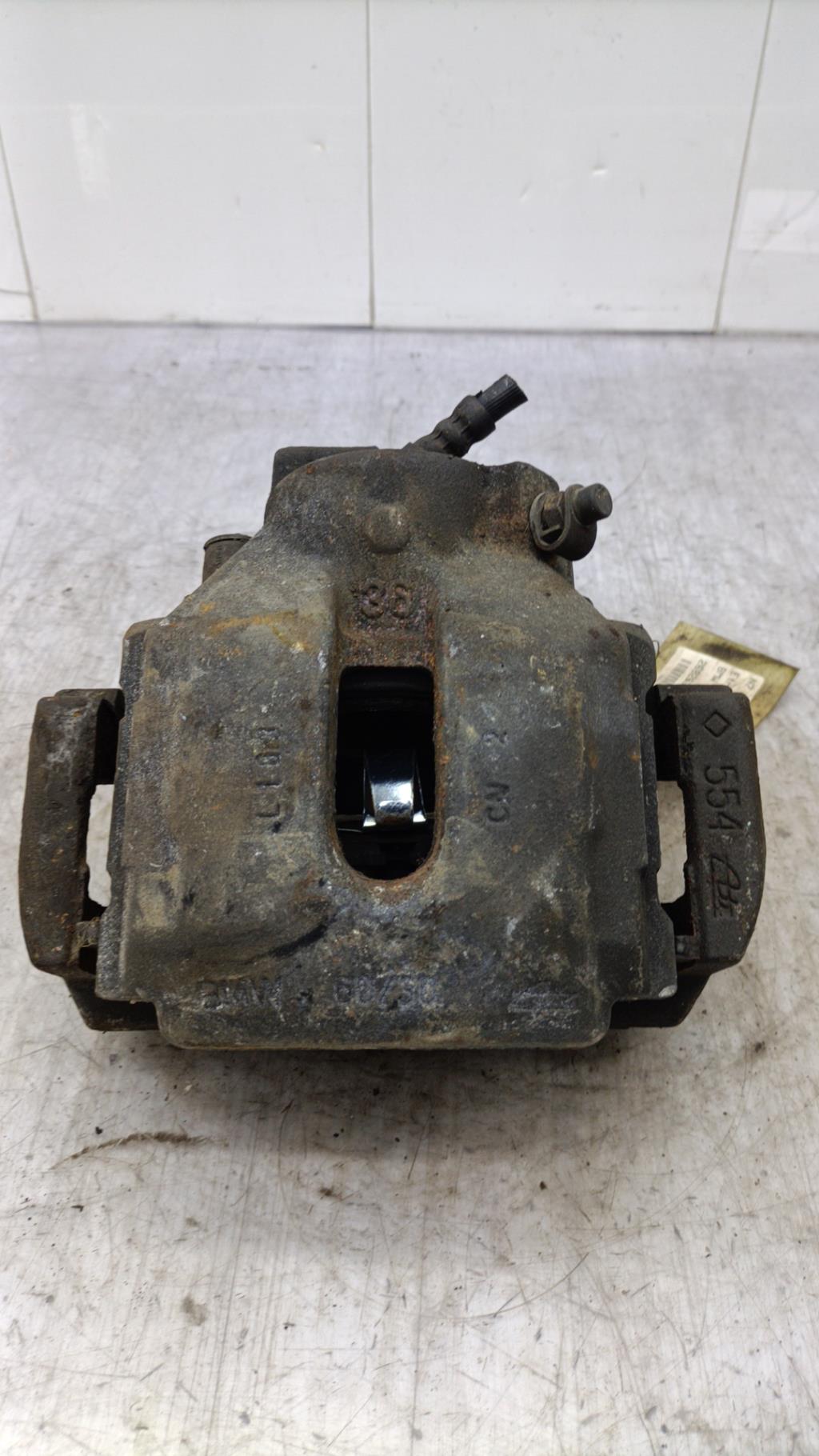 Pinza freni anteriore destra BMW SERIE 5 E39 PHASE 2 Diésel - 1