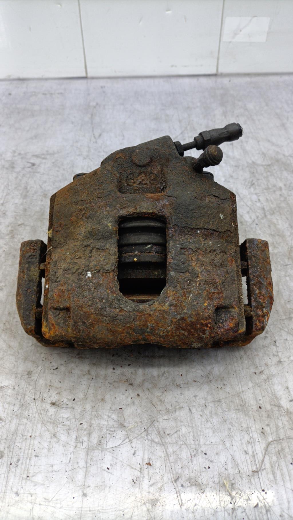 Pinza freni anteriore sinistra FORD FIESTA 5 PHASE 1 Diésel - 1