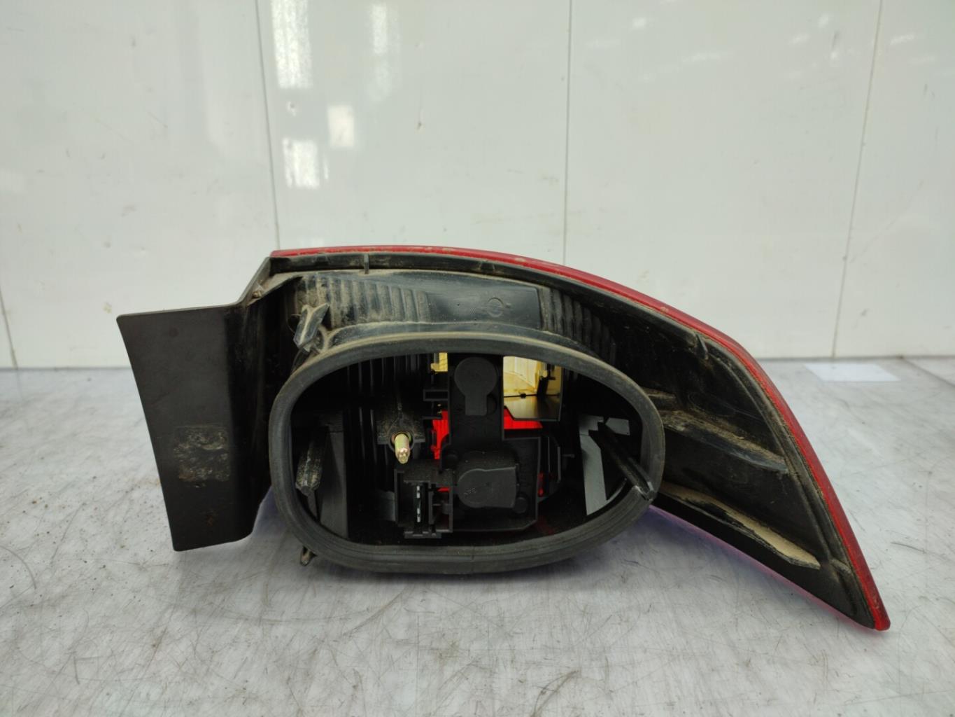 Fanale posteriore principale sinistro (luci) RENAULT LAGUNA 2 PHASE 1 Diésel - 1