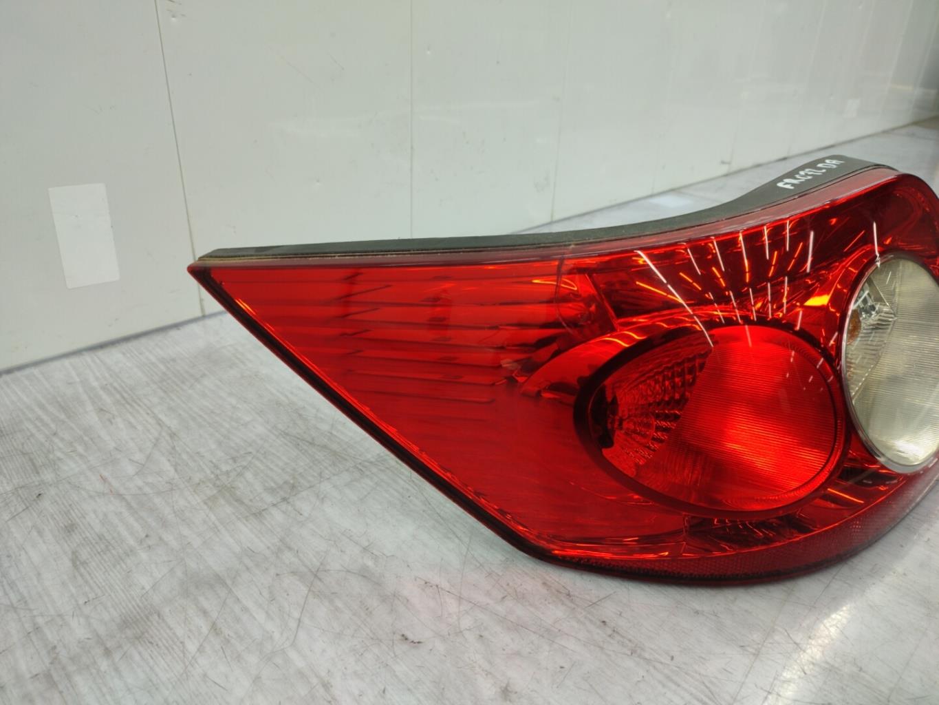 Fanale posteriore principale sinistro (luci) RENAULT MEGANE 2 PHASE 1 CABRIOLET Diésel - 1