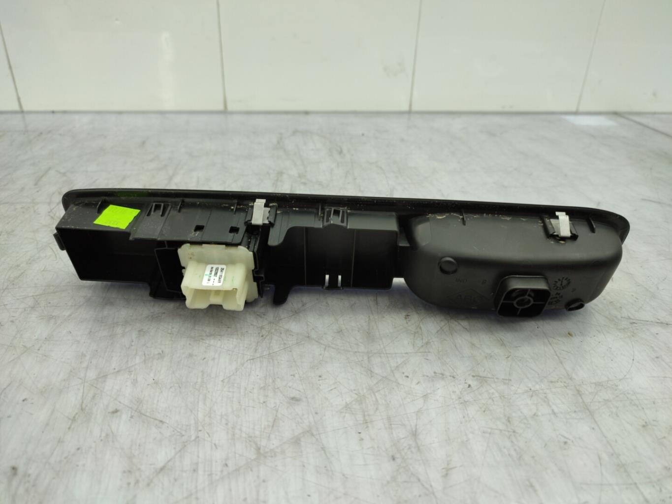Interruttore lavacristalli anteriore sinistro DACIA SANDERO 3 STEPWAY Gasolina/GLP/Híbrido - 1