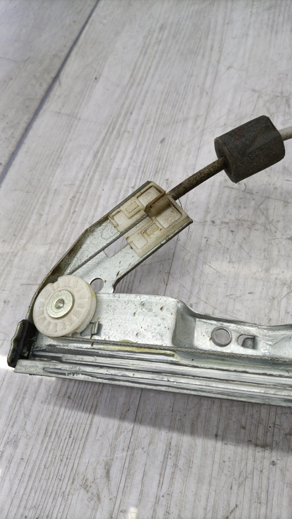 Alzacristalli elettrico anteriore destro PEUGEOT 206+ Diésel - 1