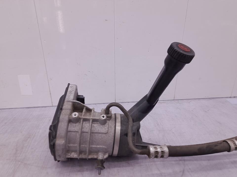 Pompe de direction CITROEN C4 GRAND PICASSO 1 Diesel - 1