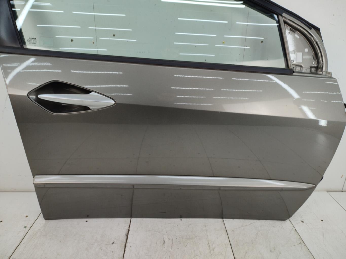 Portiera anteriore destra HONDA CIVIC 8 PHASE 1 Diésel - 1