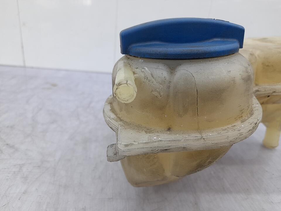 Vase d'expansion AUDI A6 2 PHASE 1 Diesel - 1
