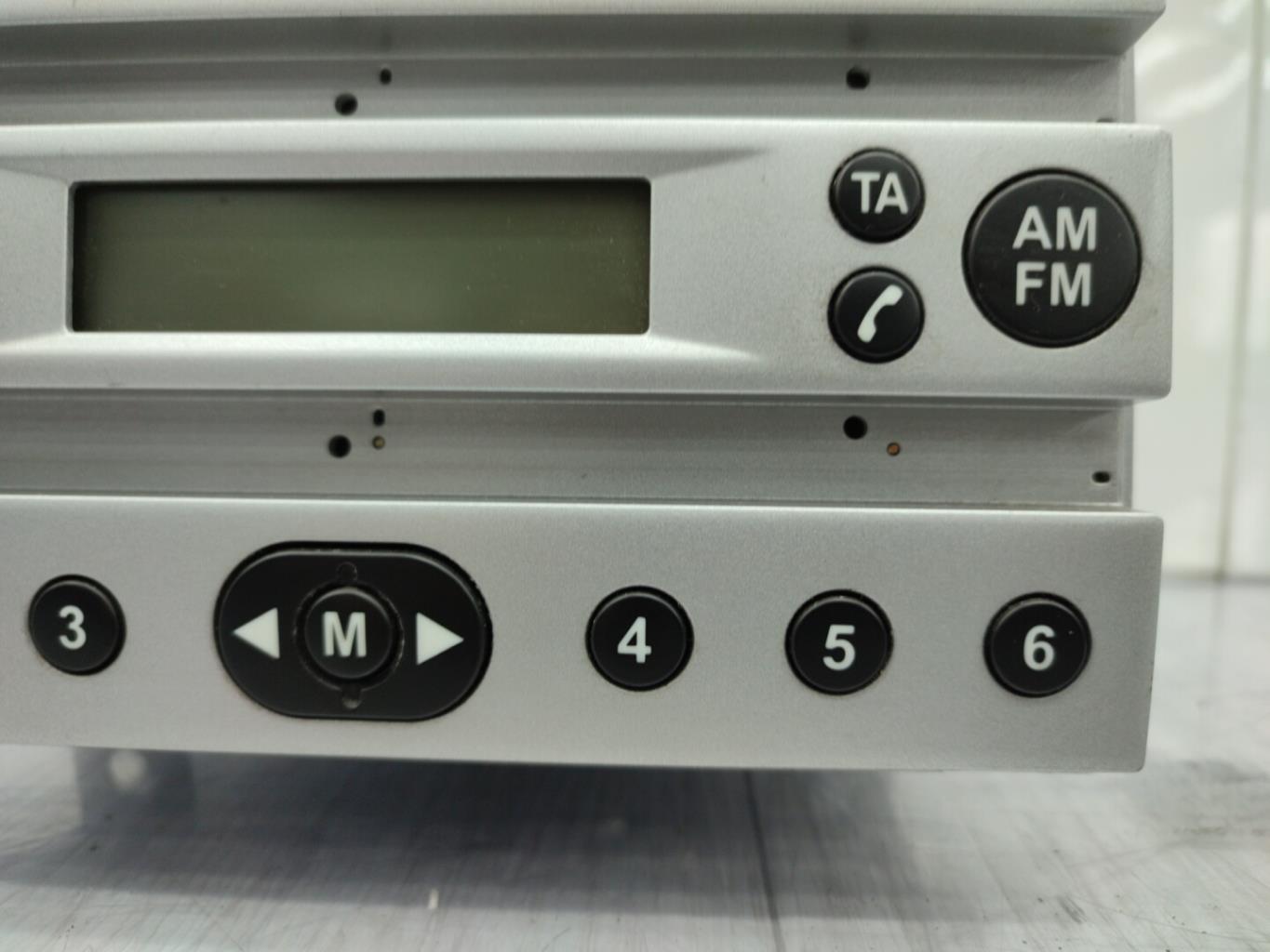 Autoradio originale FORD FIESTA 5 PHASE 1 Diésel - 1