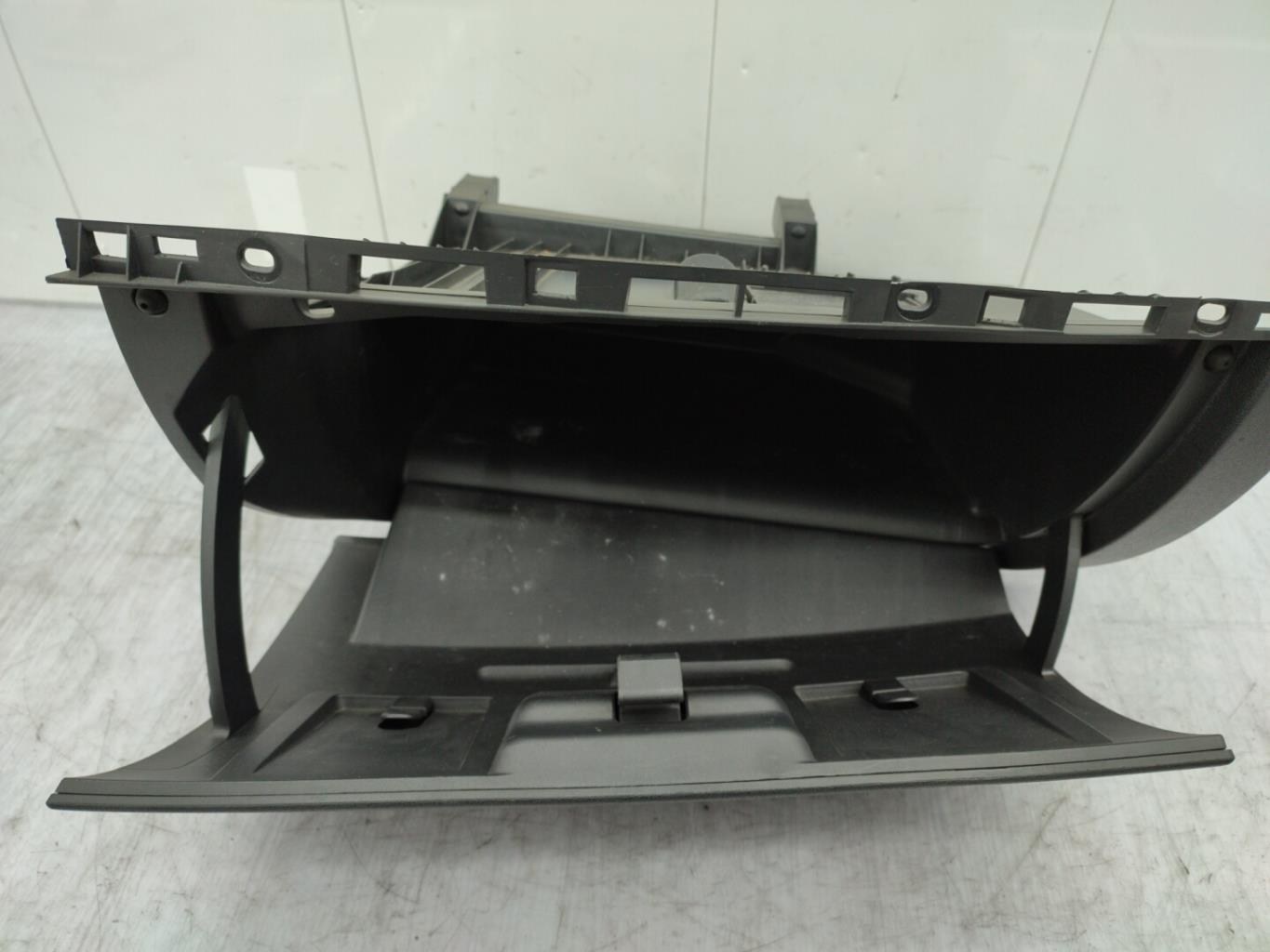 Vano portaoggetti RENAULT CLIO 3 PHASE 1 Diésel - 1