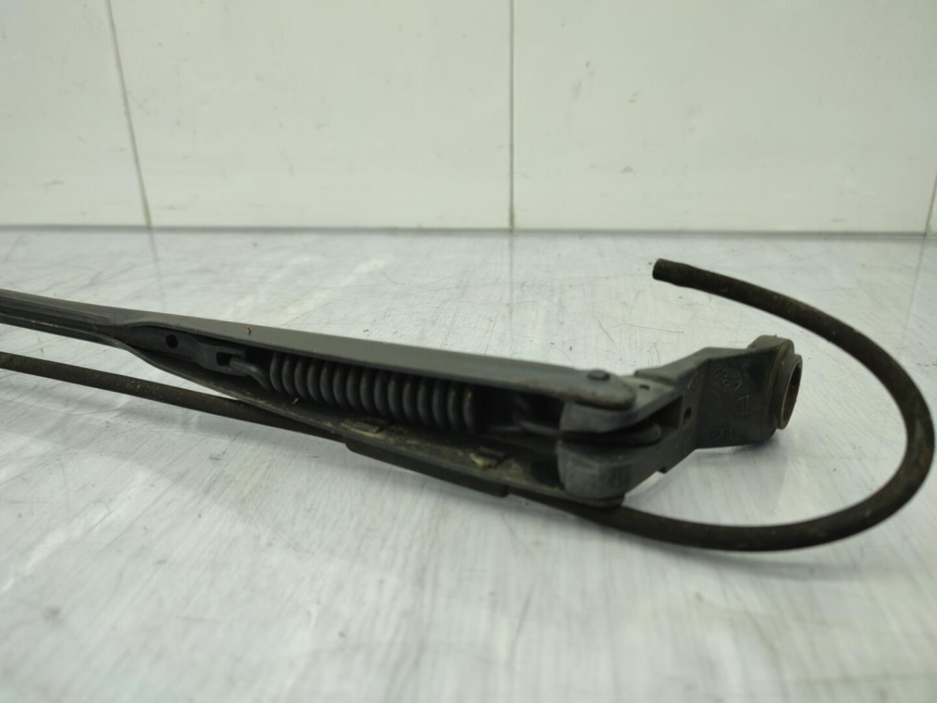 Braccio tergicristallo anteriore destro MERCEDES VITO 638 Diésel - 1