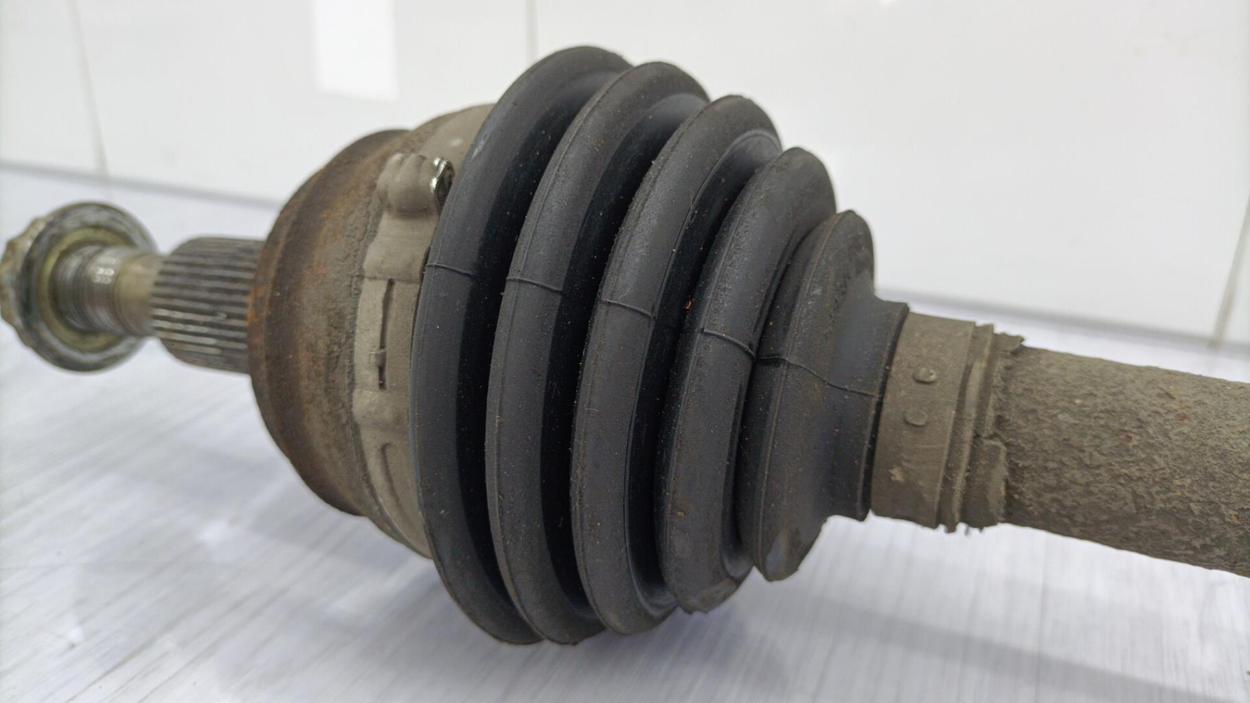 Giunto cardanico albero di trasmissione sinistro VOLKSWAGEN GOLF 4 Diésel - 1