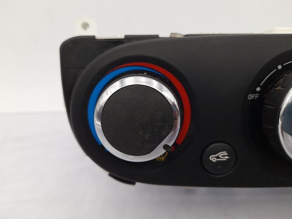 Commande chauffage RENAULT CLIO 4 PHASE 1 Diesel - 1