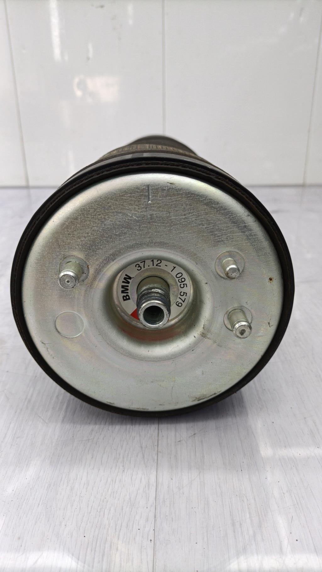 Cuscino pneumatico posteriore sinistro BMW X5 E53 Diésel - 1