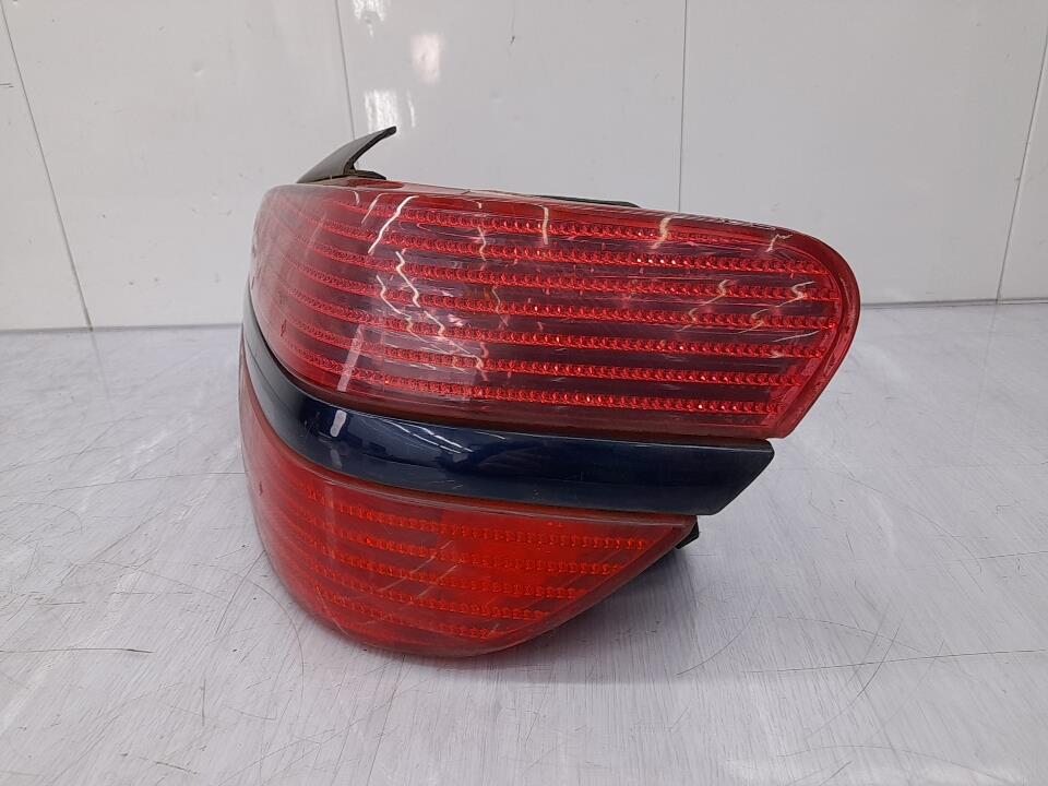 Fanale posteriore principale destro (luci) PEUGEOT 406 PHASE 2 Diésel - 1