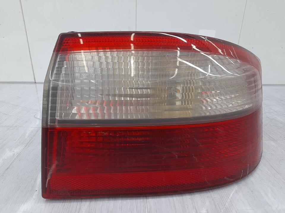 Fanale posteriore principale destro (luci) RENAULT LAGUNA 2 PHASE 1 Diésel - 1