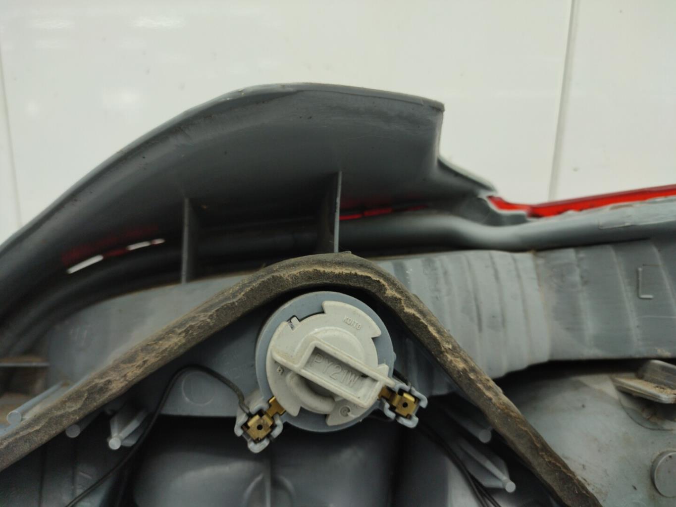 Fanale posteriore principale sinistro (luci) TOYOTA YARIS 1 PHASE 1 Gasolina - 1
