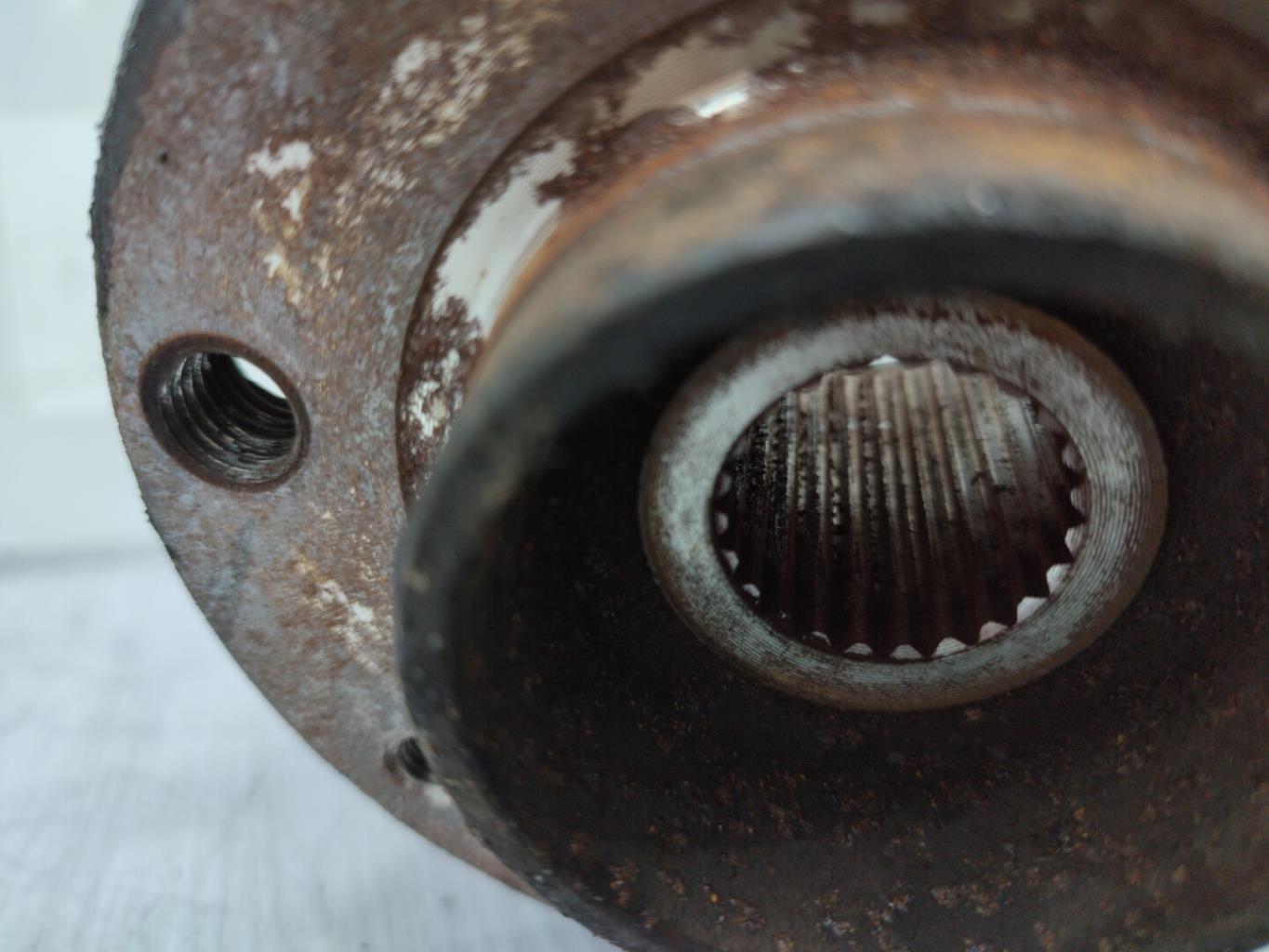 Fusee avant gauche RENAULT CLIO 3 PHASE 2 Diesel - 1
