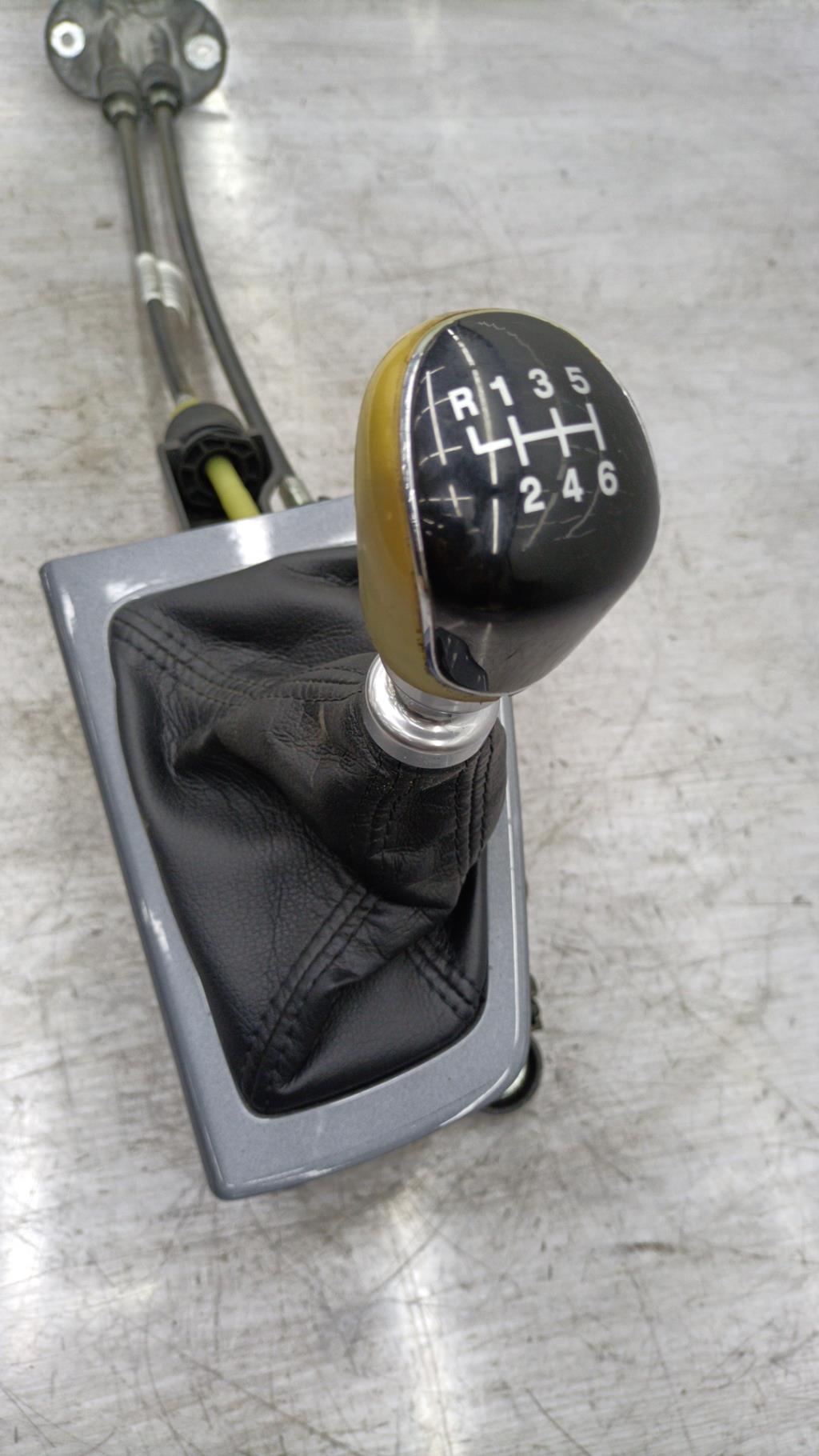 Levier de vitesses FORD FOCUS 3 PHASE 1 Diesel - 1