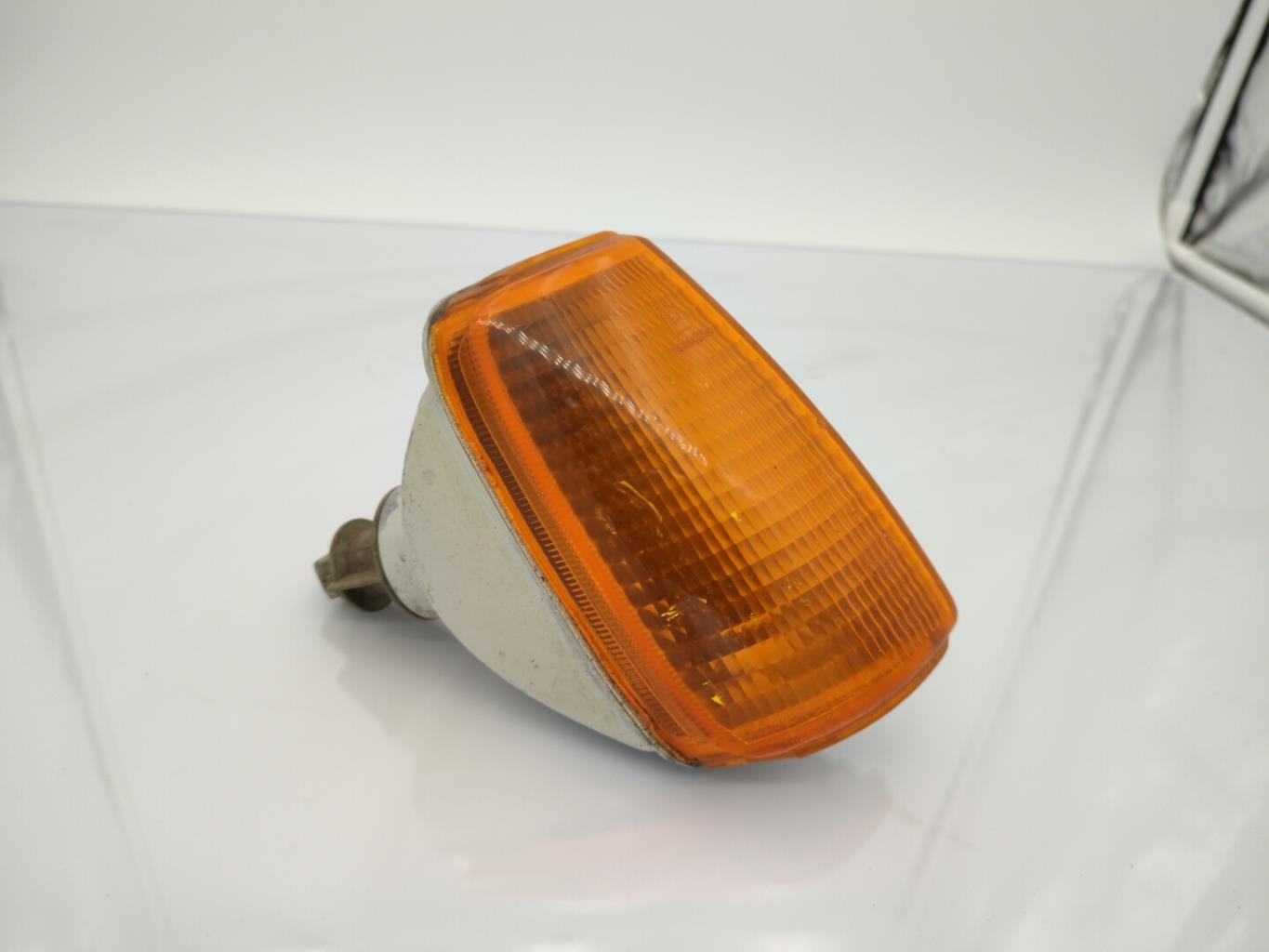 Gruppo ottico anteriore secondario destro (luci)(freccia) VOLKSWAGEN POLO  - 1