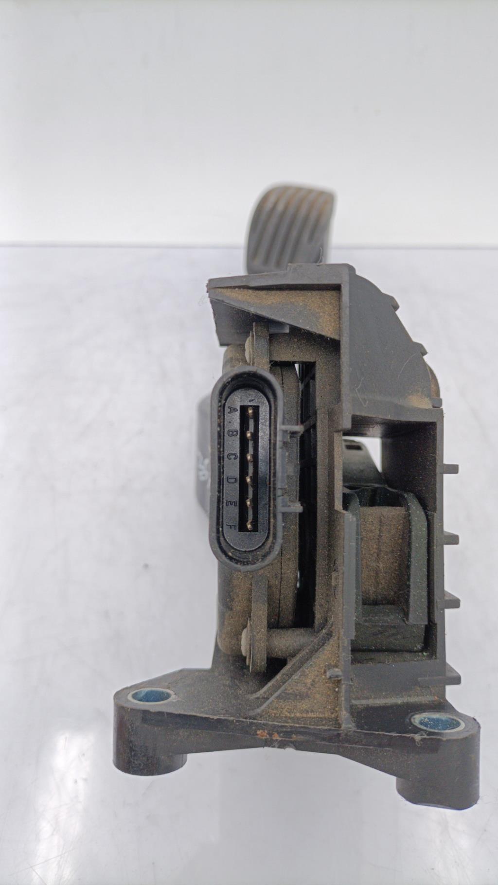 Pedale acceleratore FIAT 500 2 PHASE 1 Diésel - 1