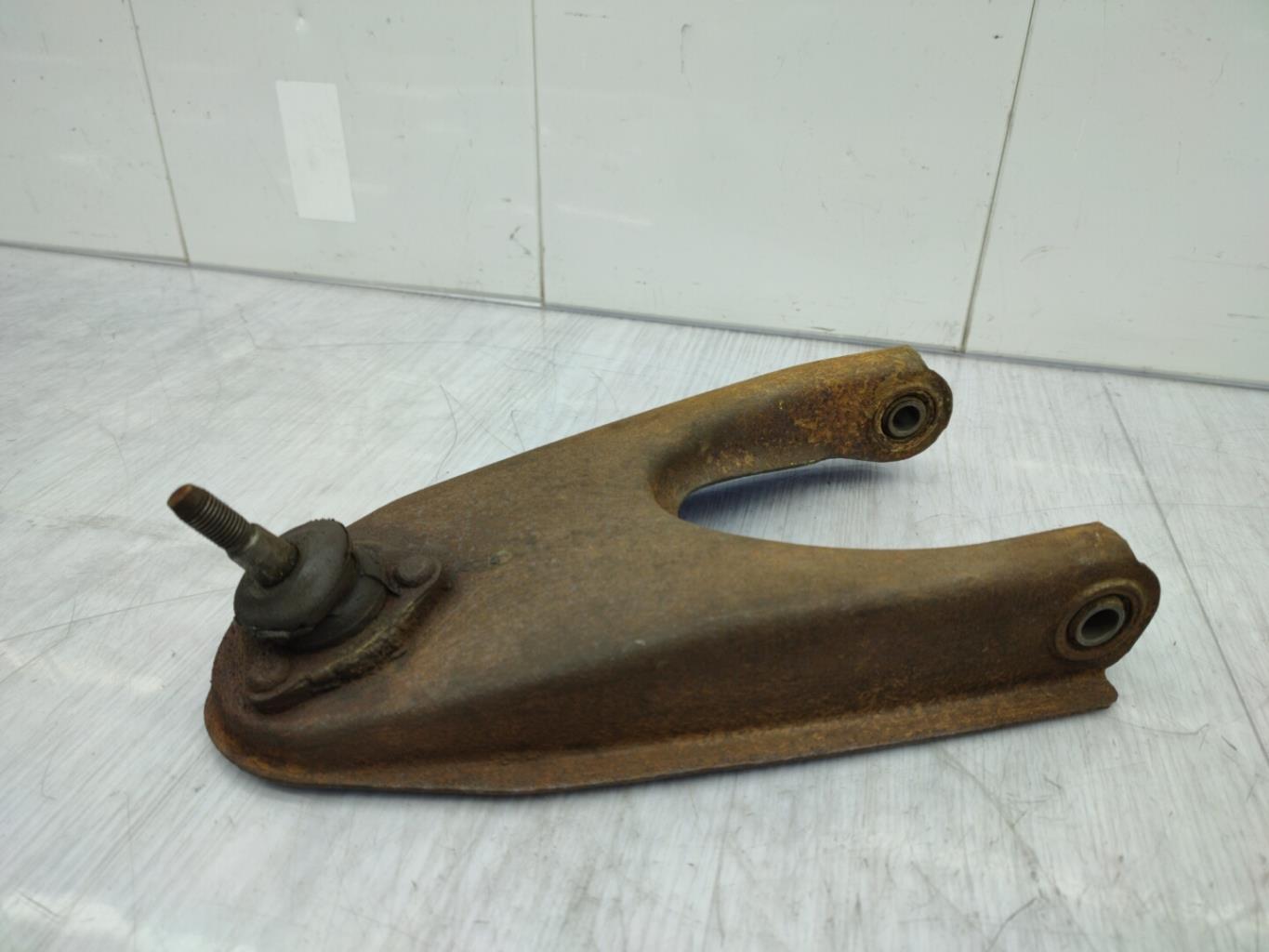 Triangle avant gauche RENAULT R4  - 1