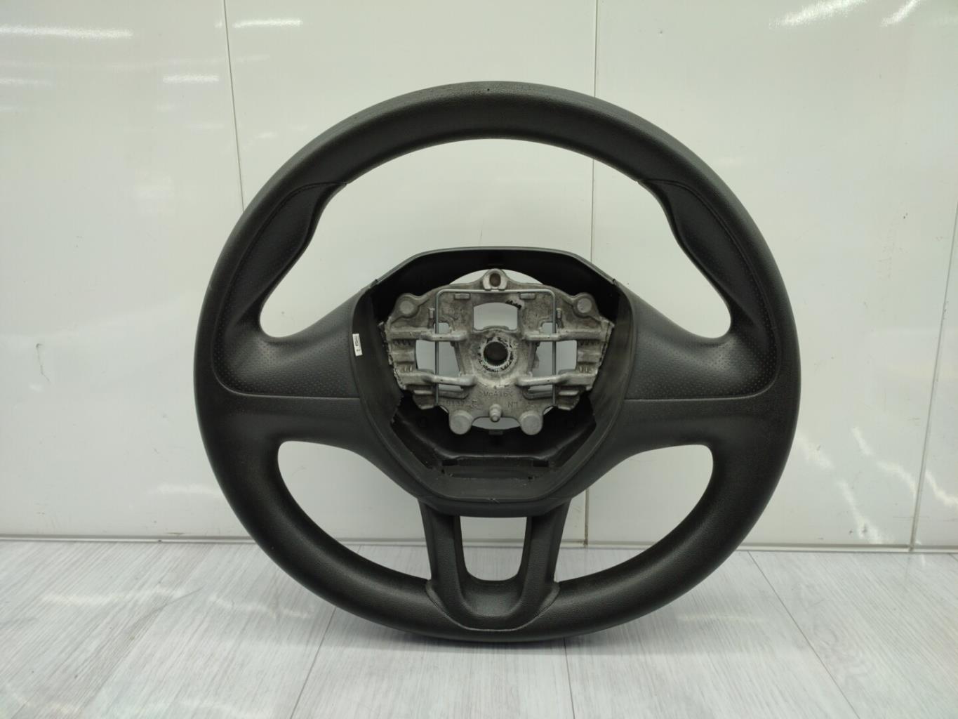 Volant PEUGEOT 208 1 PHASE 2 Essence - 1