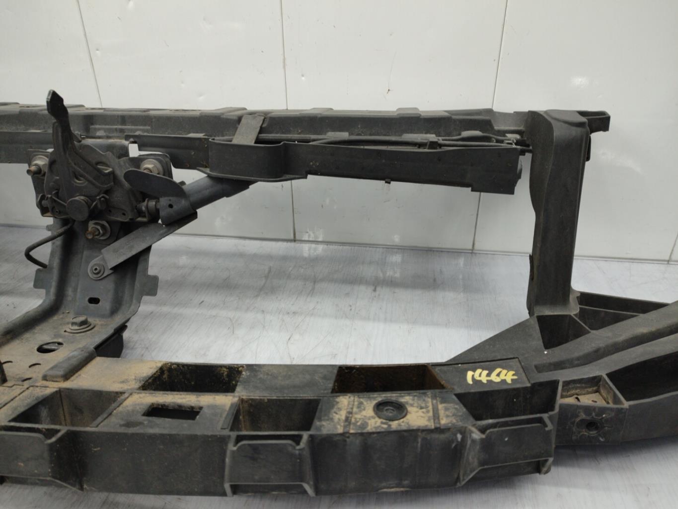 Armature avant, Masque avant RENAULT LATITUDE Diesel - 1