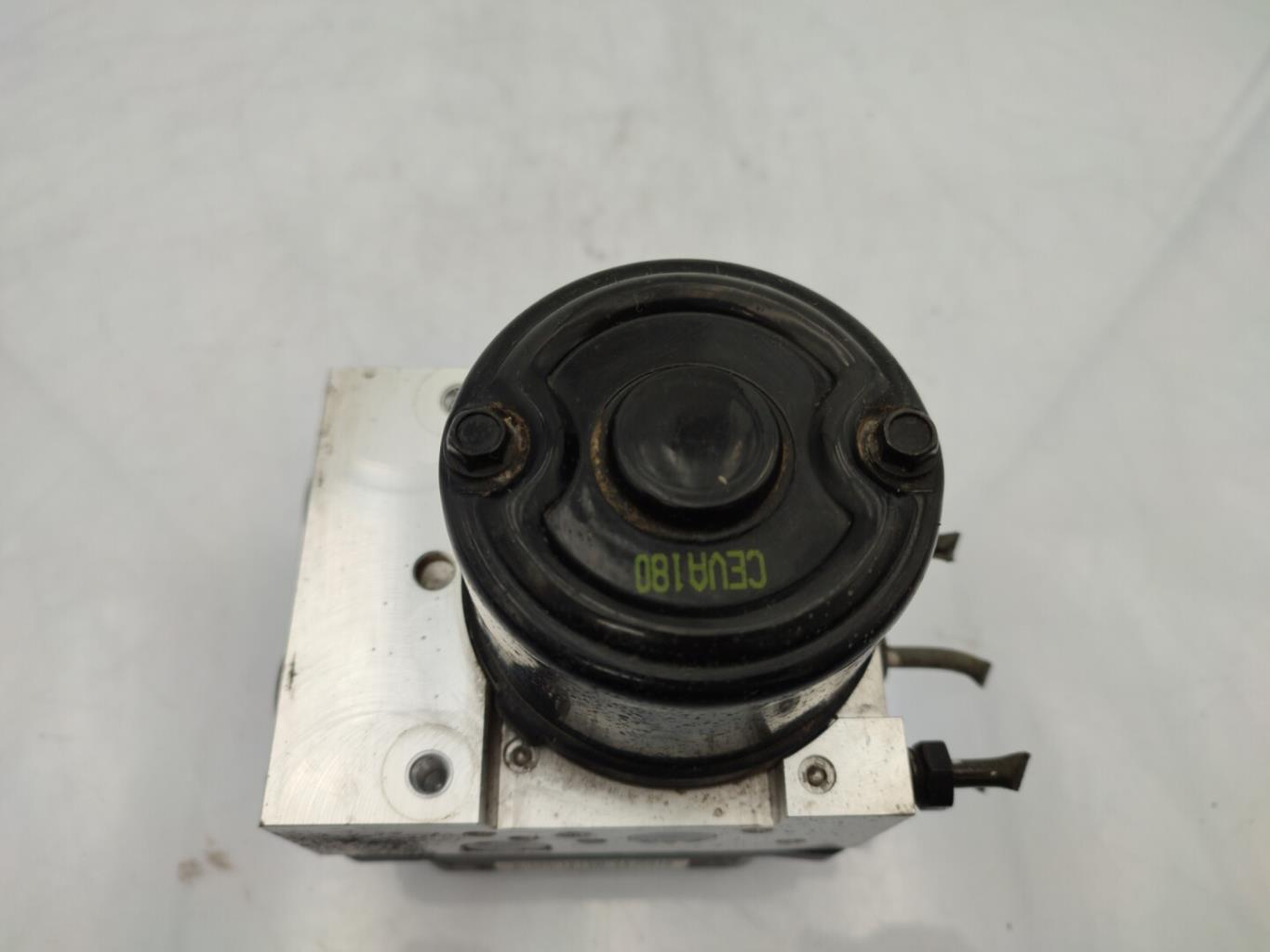 Blocco ABS (antibloccaggio freni) HYUNDAI TUCSON 1 Diésel - 1