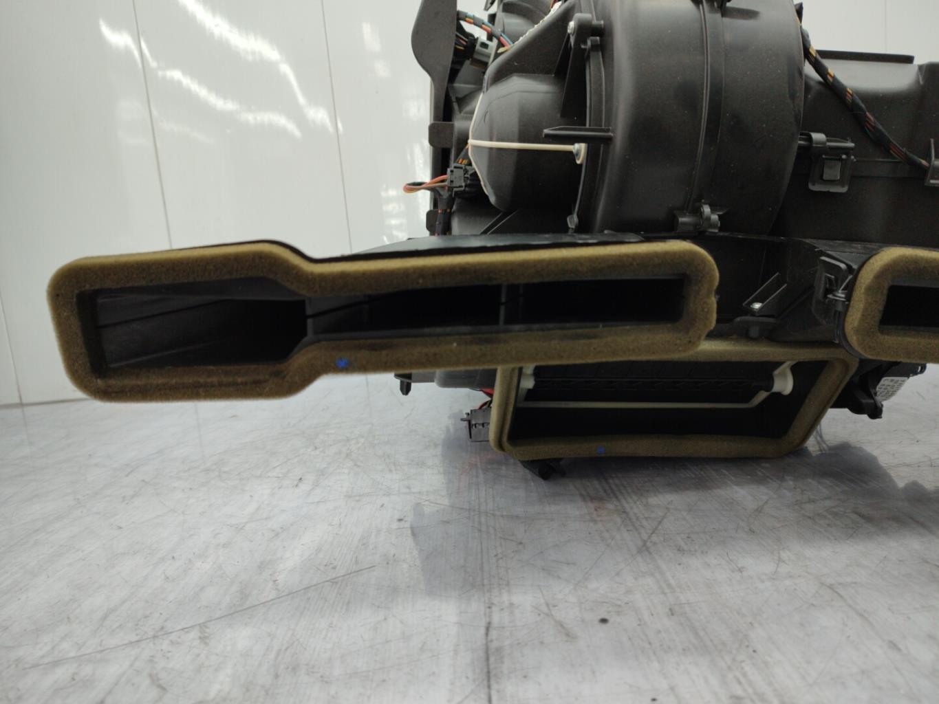Bloc chauffage MINI MINI 2 R56 PHASE 2 Diesel - 1