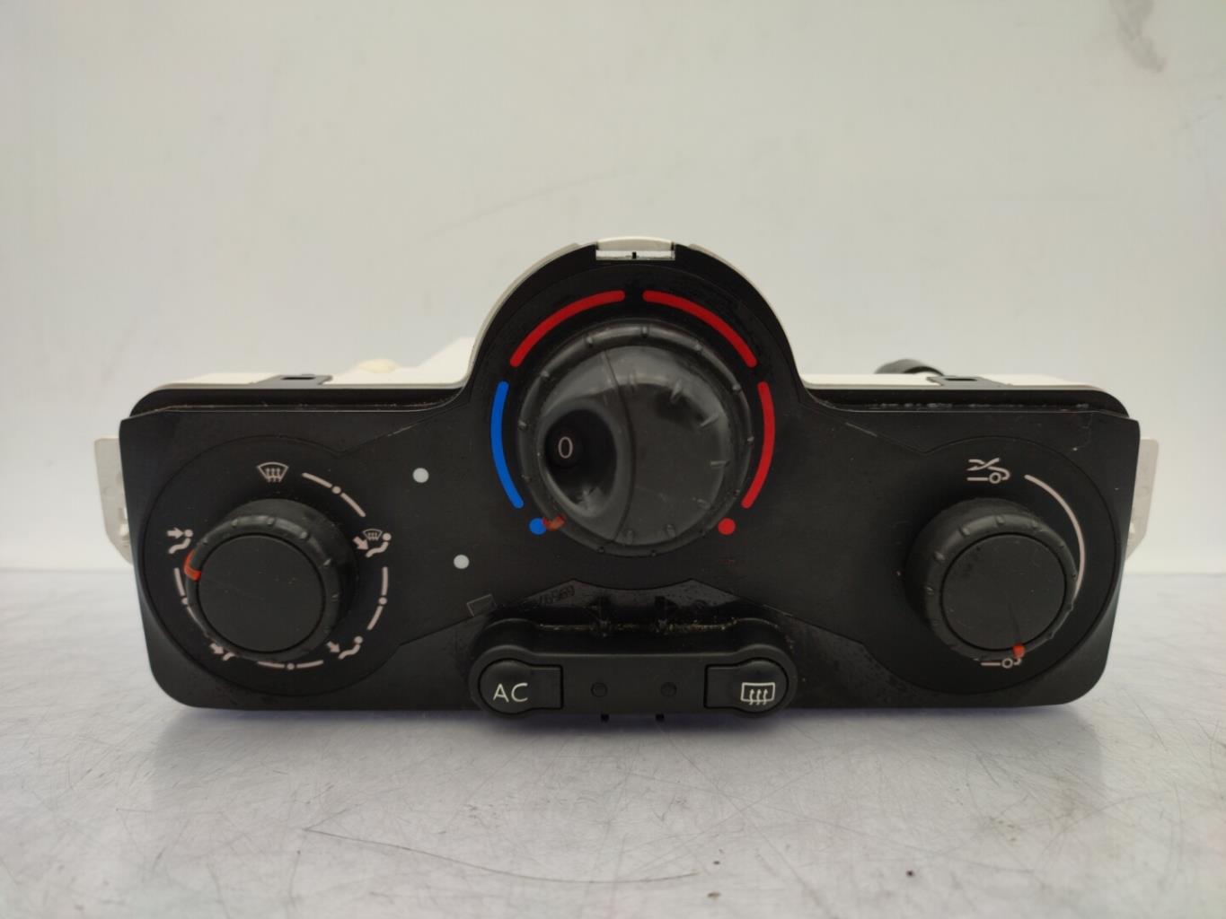 Commande chauffage RENAULT CLIO 3 PHASE 1 Diesel - 1